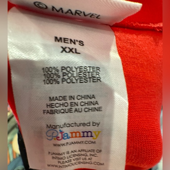 NWT Marvel Deadpool Red and Black Men's Pajama Set size 2X - Picture 12 of 13